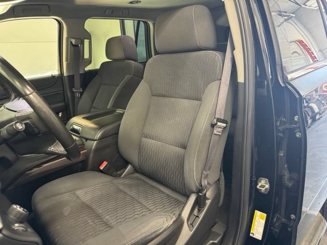 Used 2015 GMC Yukon SLE w/ Convenience Package RWD image 19