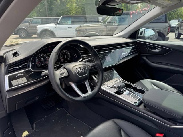 Used 2023 Audi Q8 Premium w/ Convenience Package AWD/4WD image 17