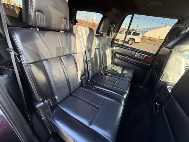 Used 2017 Lincoln Navigator Select image 30
