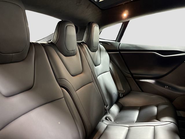 Used 2019 Tesla Model S 100D image 29