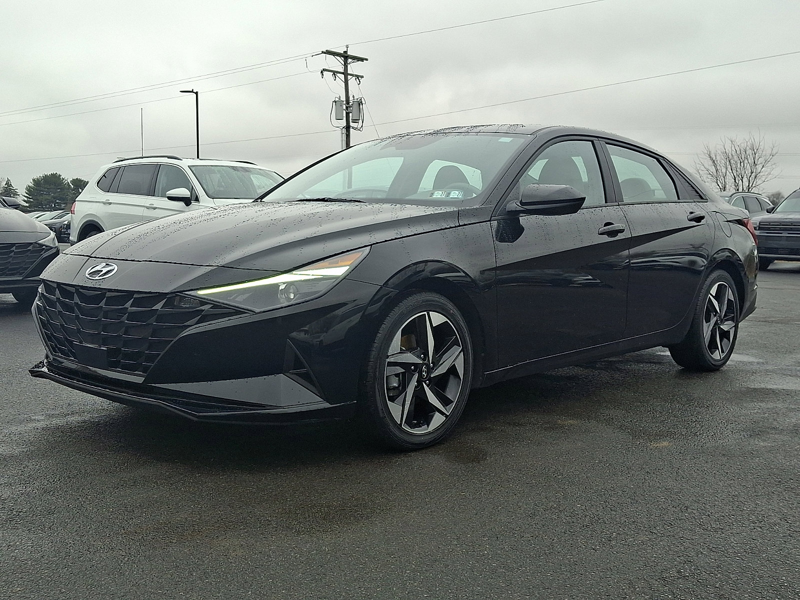 Certified 2023 Hyundai Elantra SEL w/ Convenience Package image 3