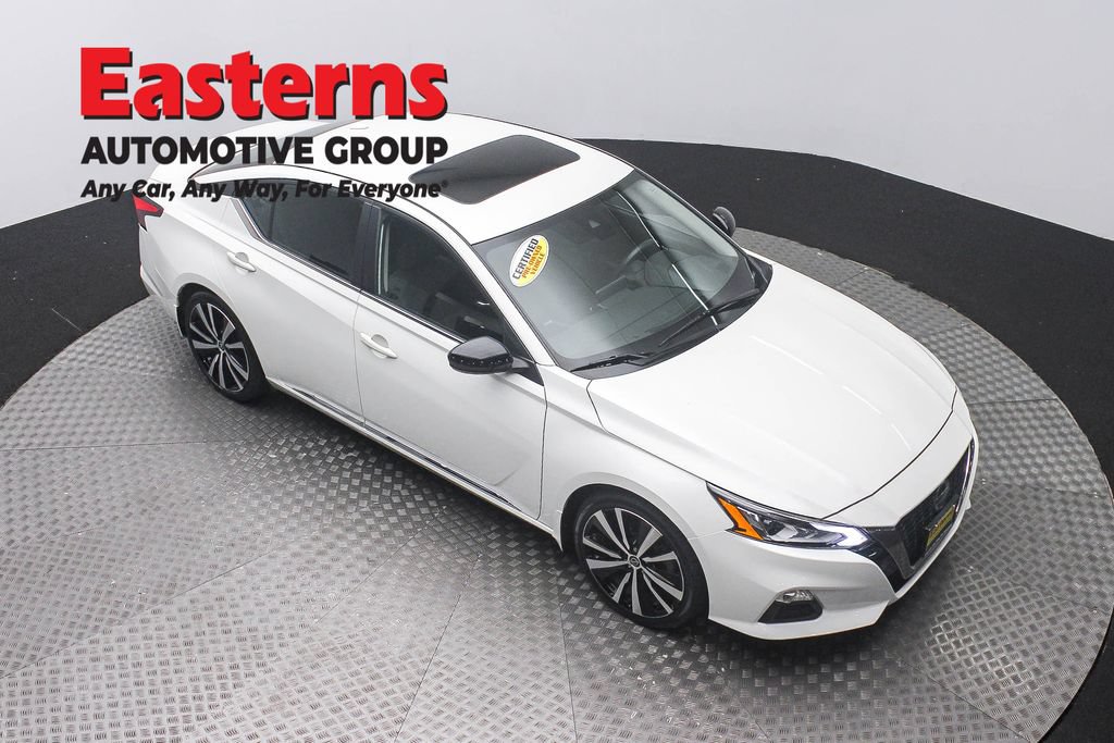 Used 2022 Nissan Altima 2.0 SR FWD image 3