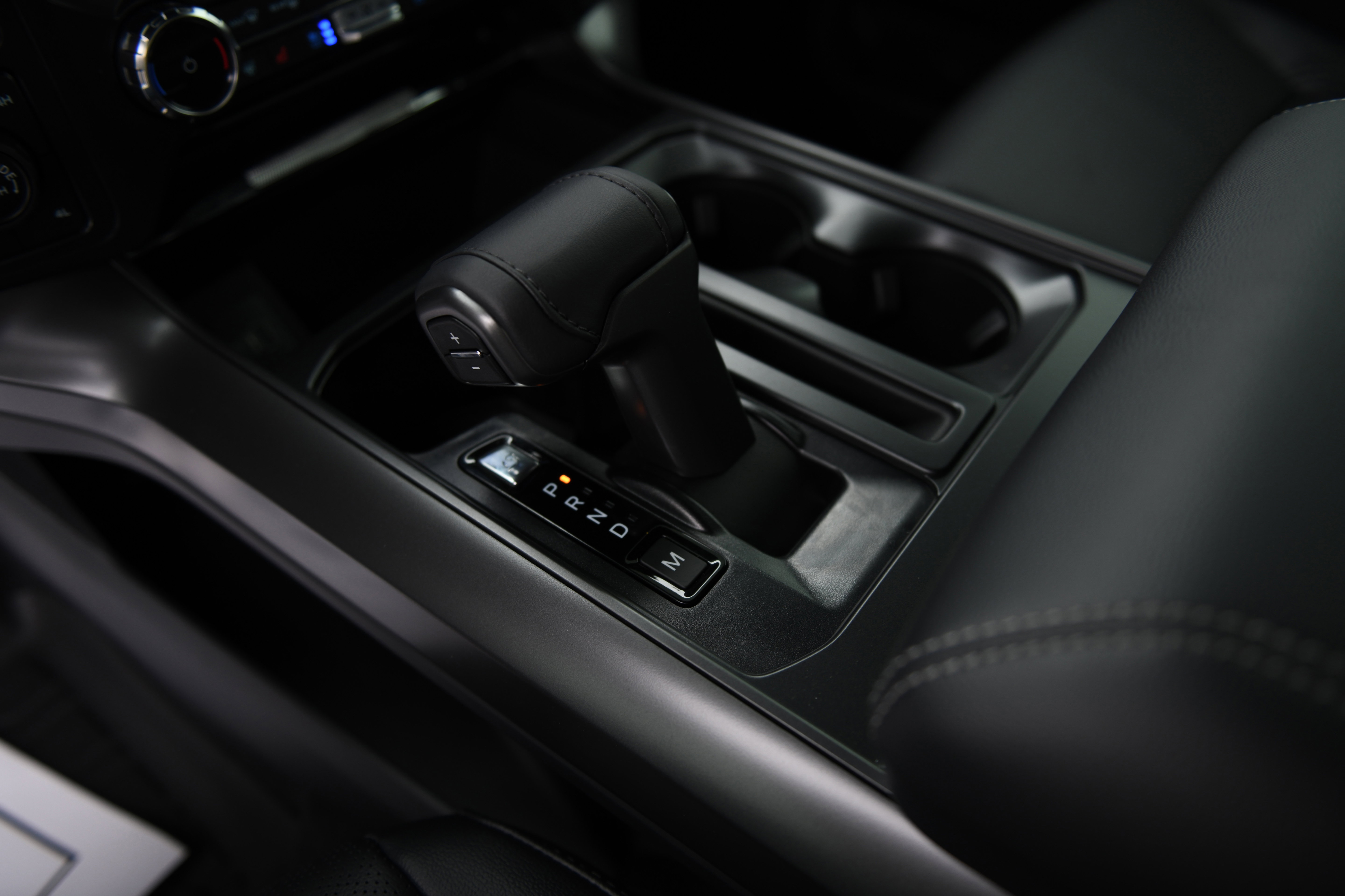 New 2026 Ford F150 Lariat w/ Equipment Group 501A Mid image 25