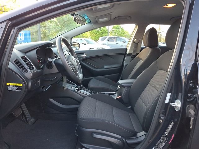 Used 2017 Kia Forte LX FWD image 15