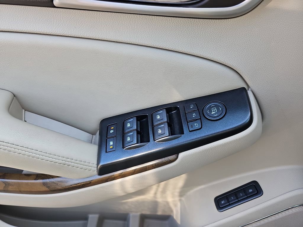 Used 2019 GMC Yukon Denali w/ Denali Ultimate Package image 33