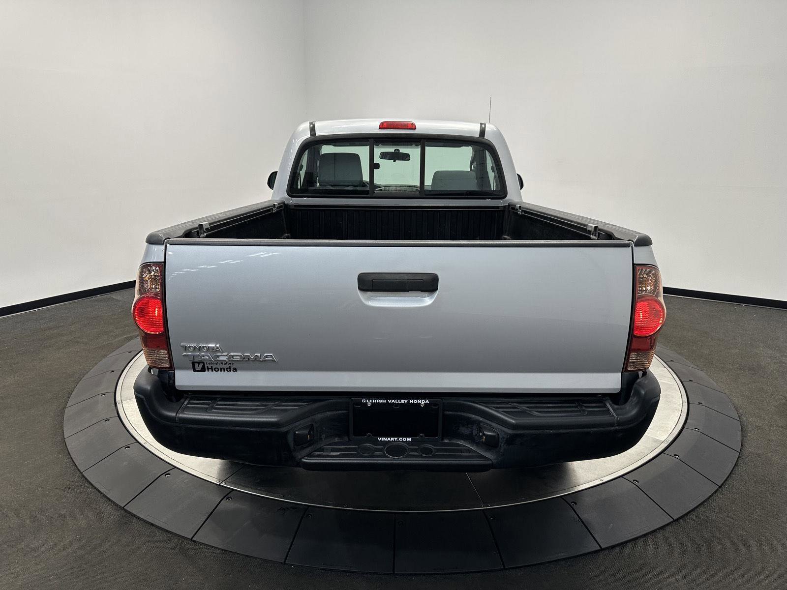 Used 2013 Toyota Tacoma 4x4 Regular Cab image 6