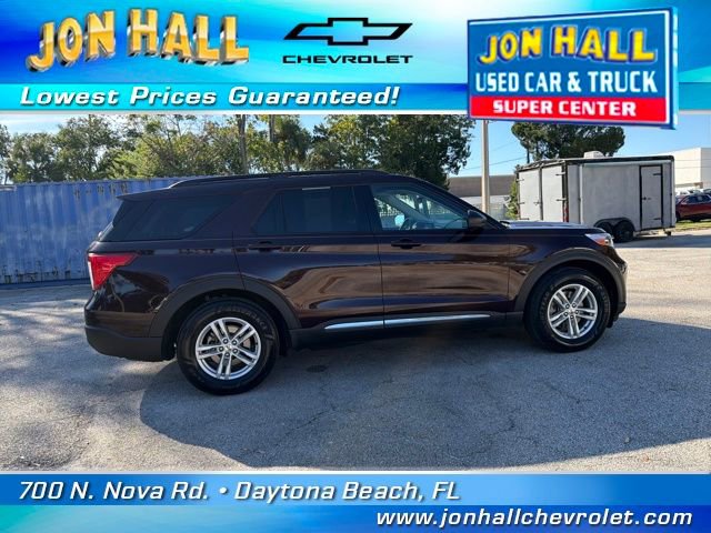 Used 2022 Ford Explorer XLT image 14