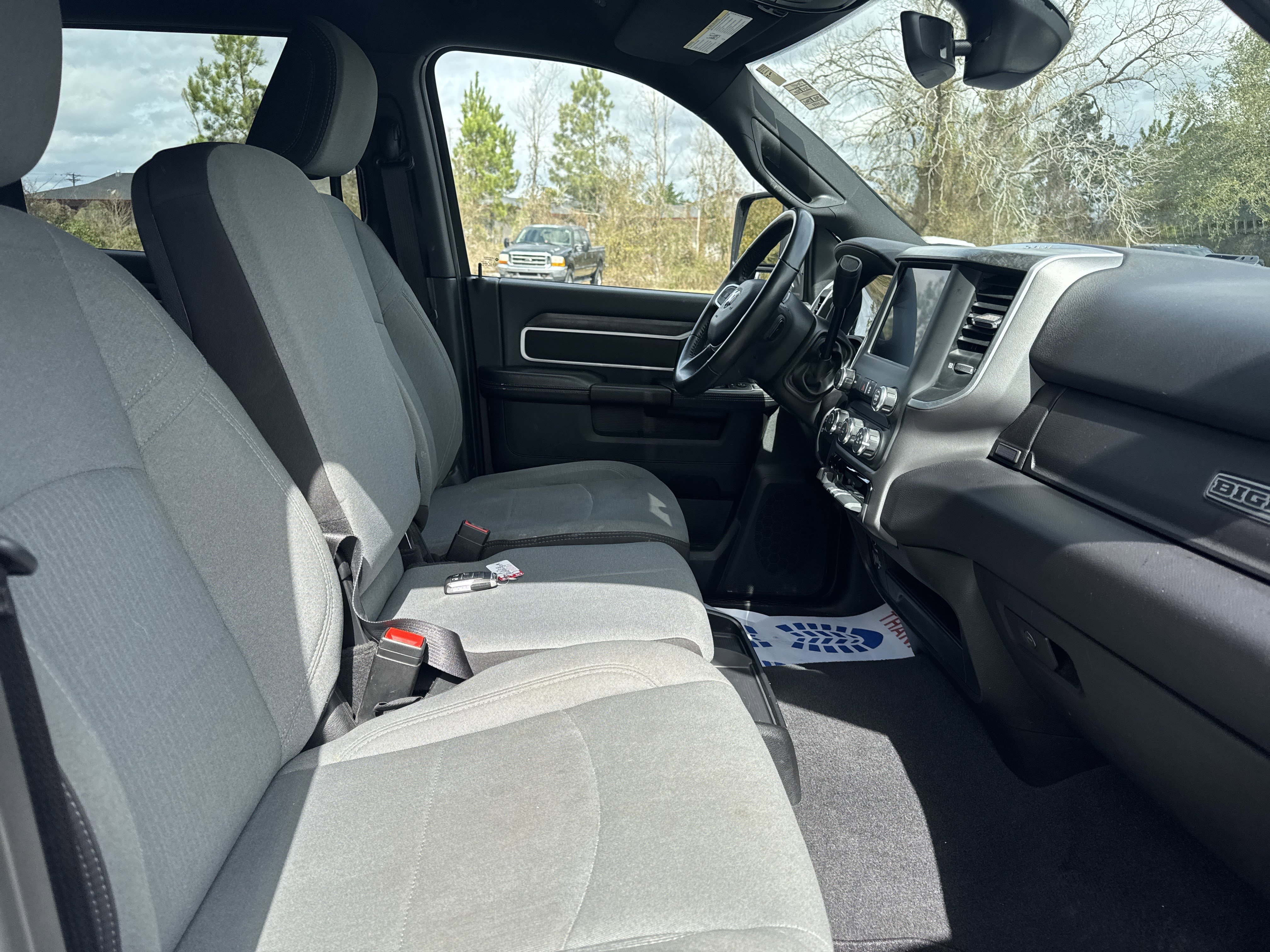 Used 2024 RAM 3500 Big Horn image 32