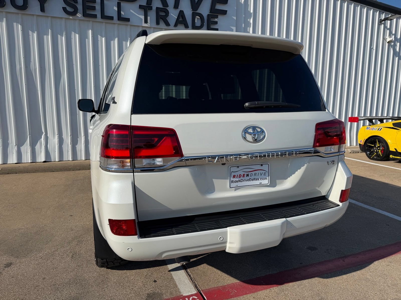 Used 2020 Toyota Land Cruiser Heritage Edition AWD/4WD image 5
