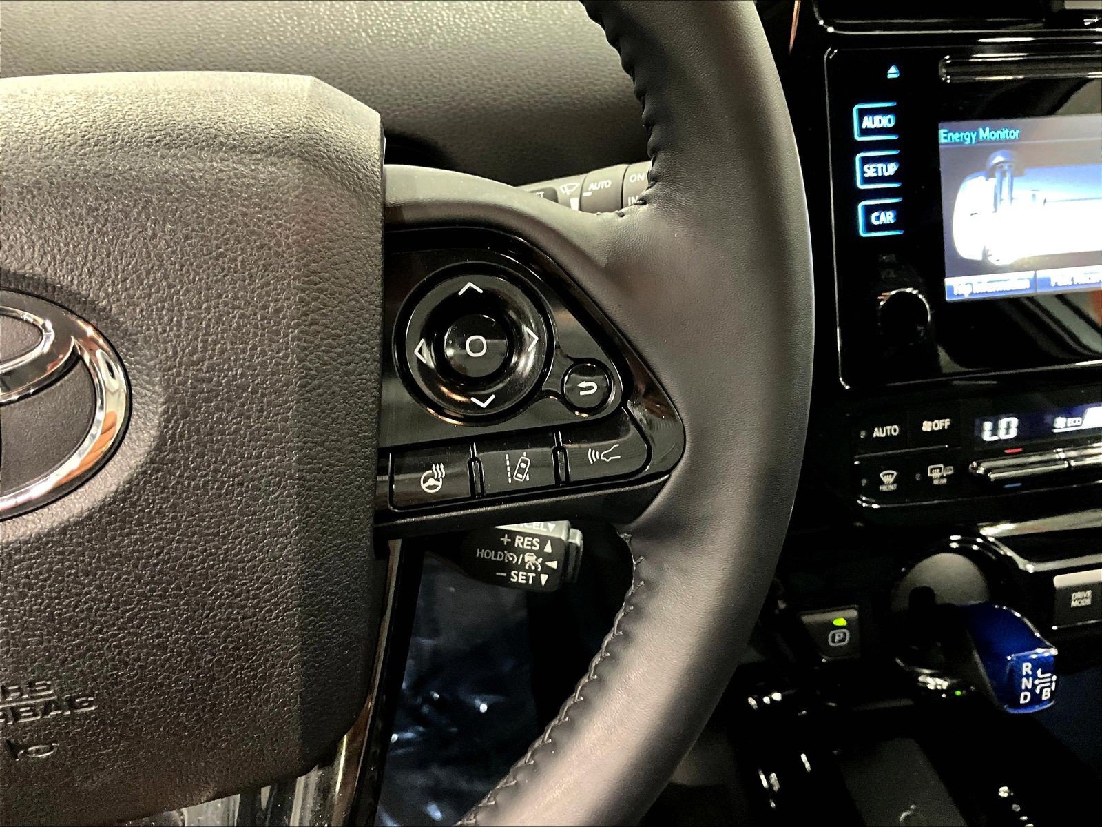 Used 2019 Toyota Prius XLE FWD image 12