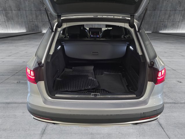 Used 2023 Audi A4 2.0T allroad Premium Plus image 13