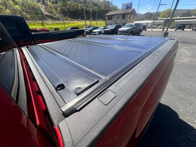 Used 2018 GMC Sierra 1500 SLT w/ SLT Premium Package image 12