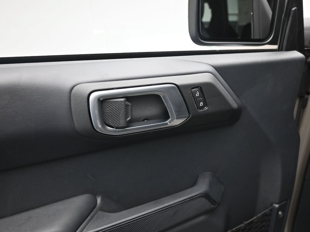 New 2026 Ford Bronco Outer Banks AWD/4WD image 10
