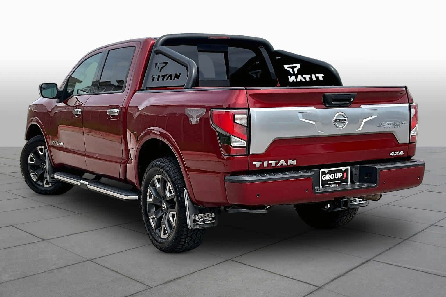 Used 2021 Nissan Titan Platinum Reserve w/ Moonroof Package AWD/4WD image 12