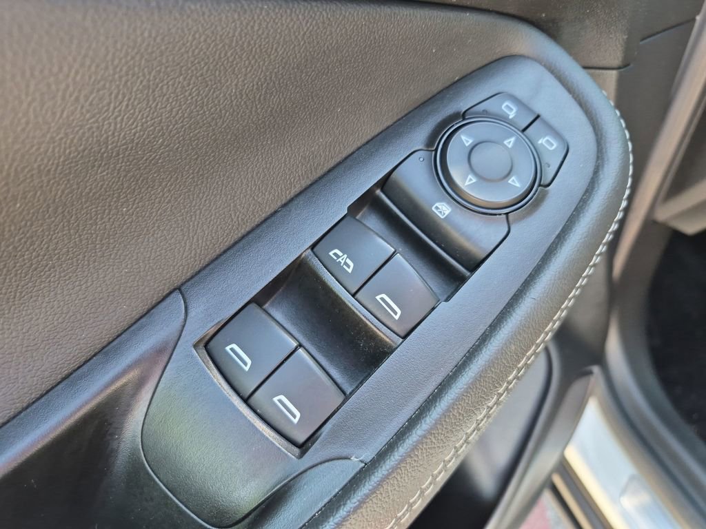 Used 2023 Buick Encore GX Preferred FWD image 18