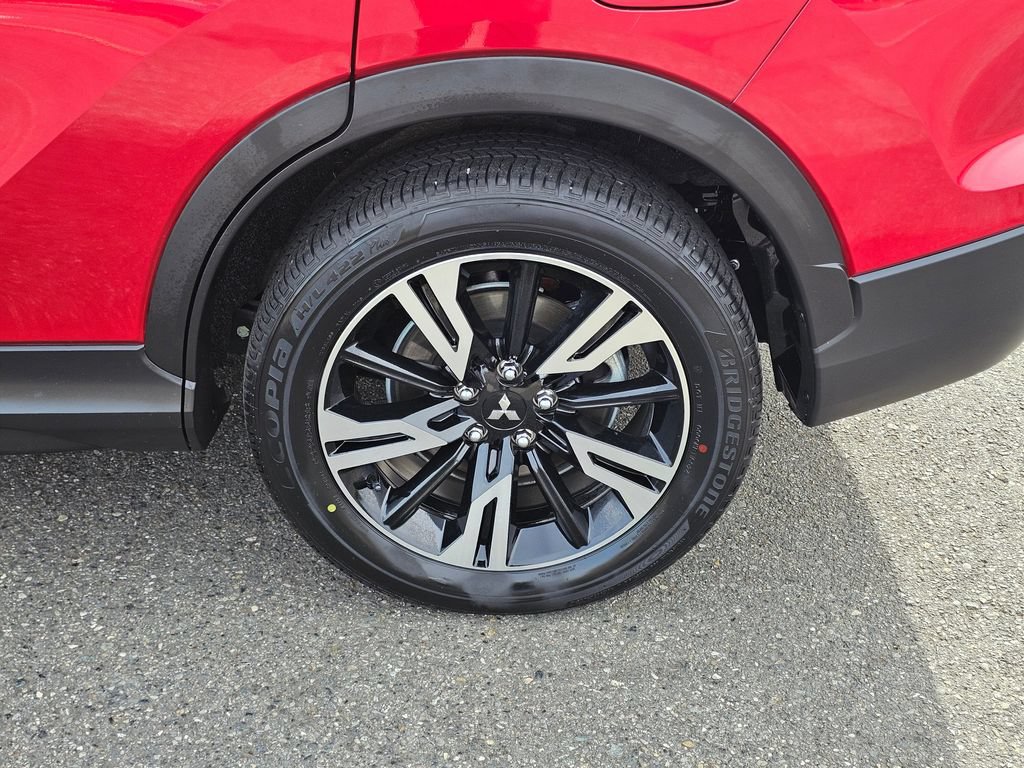 Used 2025 Mitsubishi Eclipse Cross SE AWD/4WD image 9