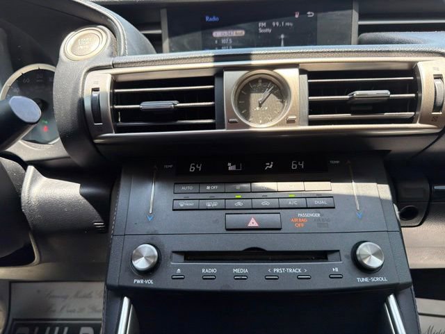 Used 2016 Lexus IS 200t w/ Premium Package RWD image 23