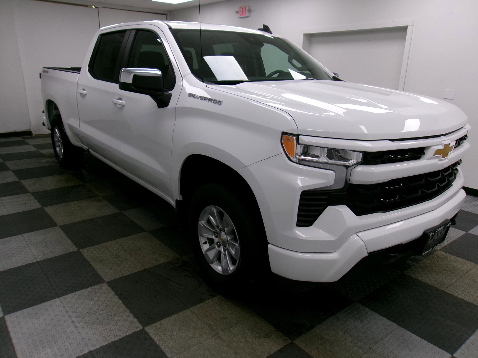 Used 2024 Chevrolet Silverado 1500 LT w/ Work Truck Package image 14