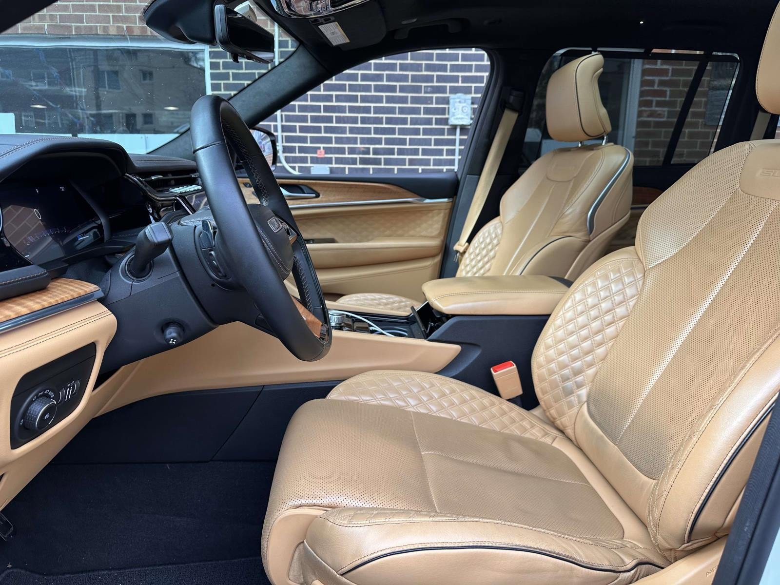 Certified 2022 Jeep Grand Cherokee Summit image 13