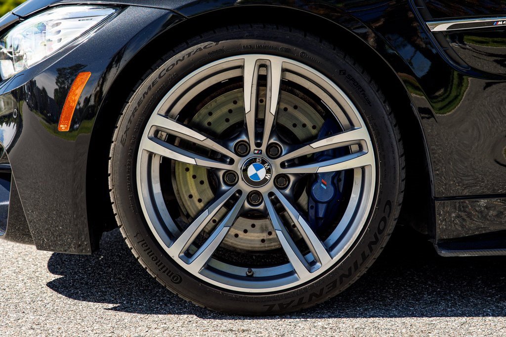 Used 2015 BMW M4 Coupe image 18