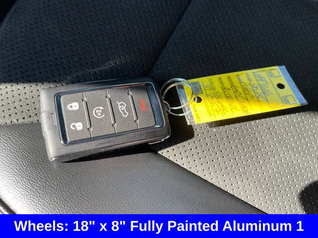 Used 2025 Jeep Grand Cherokee Altitude AWD/4WD image 22