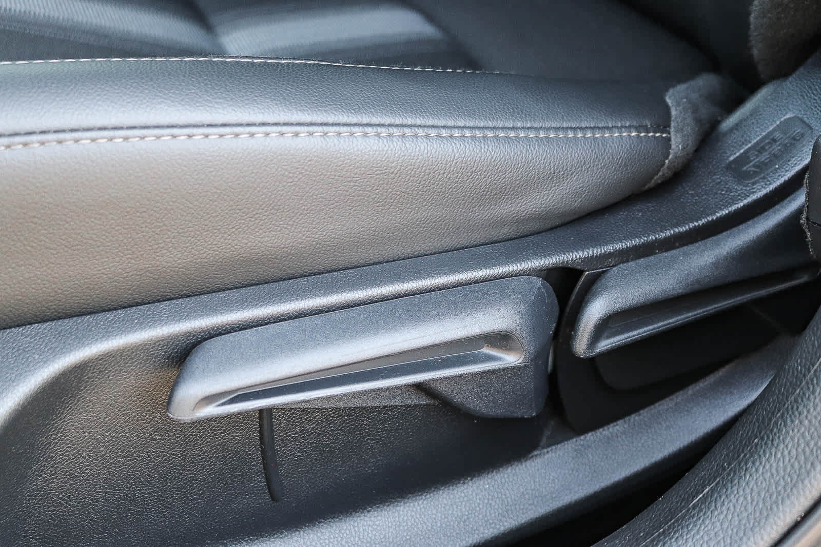 Used 2025 Honda Civic Sport image 21