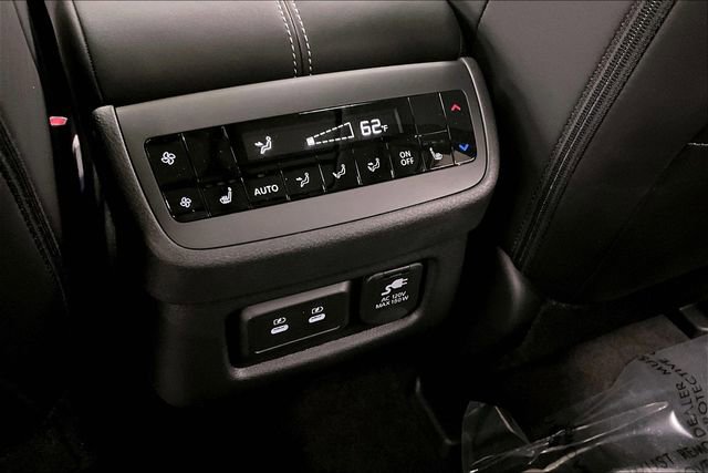 New 2026 Nissan Pathfinder Platinum AWD/4WD image 23