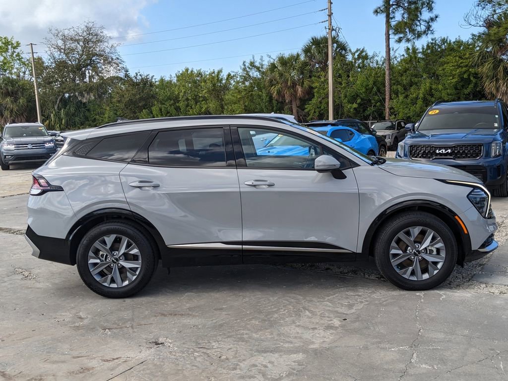 Certified 2025 Kia Sportage SX image 9