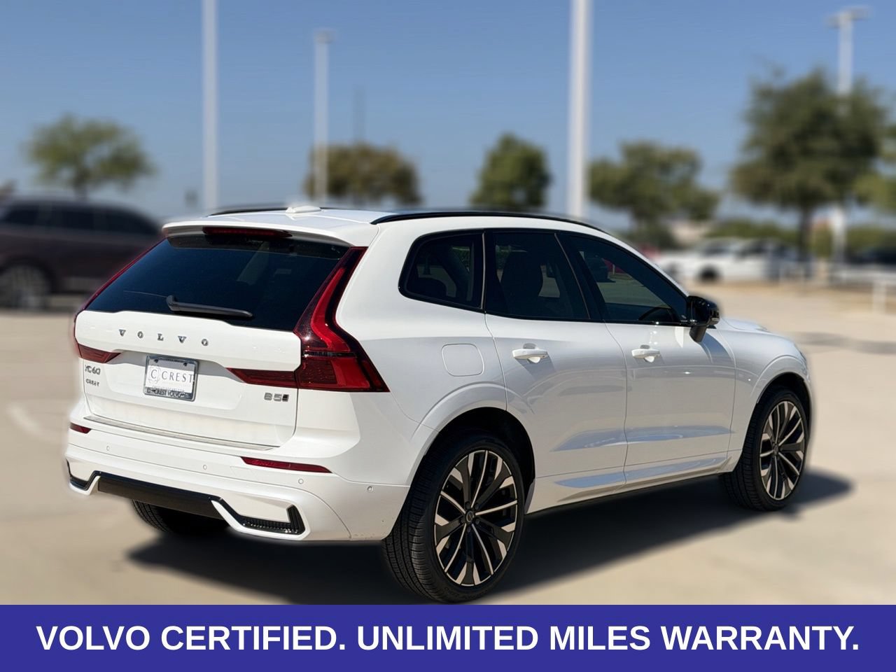 Certified 2026 Volvo XC60 B5 Ultra AWD/4WD image 7
