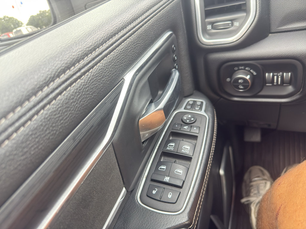 Used 2023 RAM 2500 Laramie AWD/4WD image 22