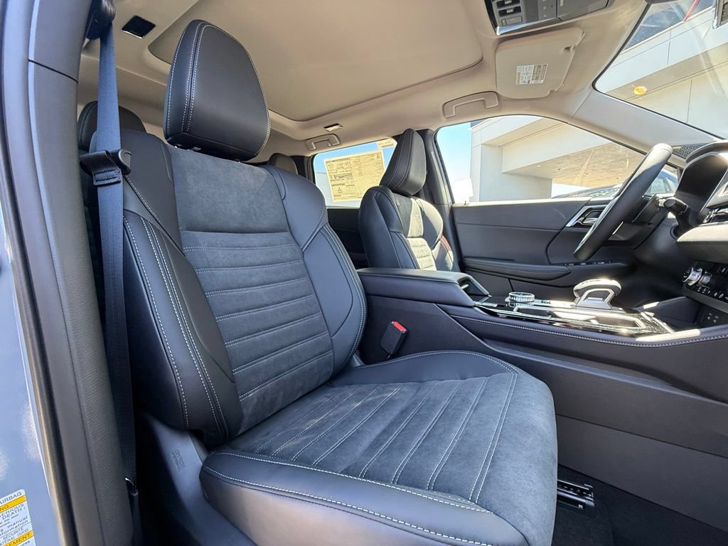 New 2026 Mitsubishi Outlander SE AWD/4WD image 17