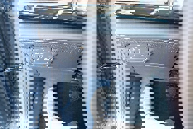 New 2026 Volkswagen Atlas SE image 24