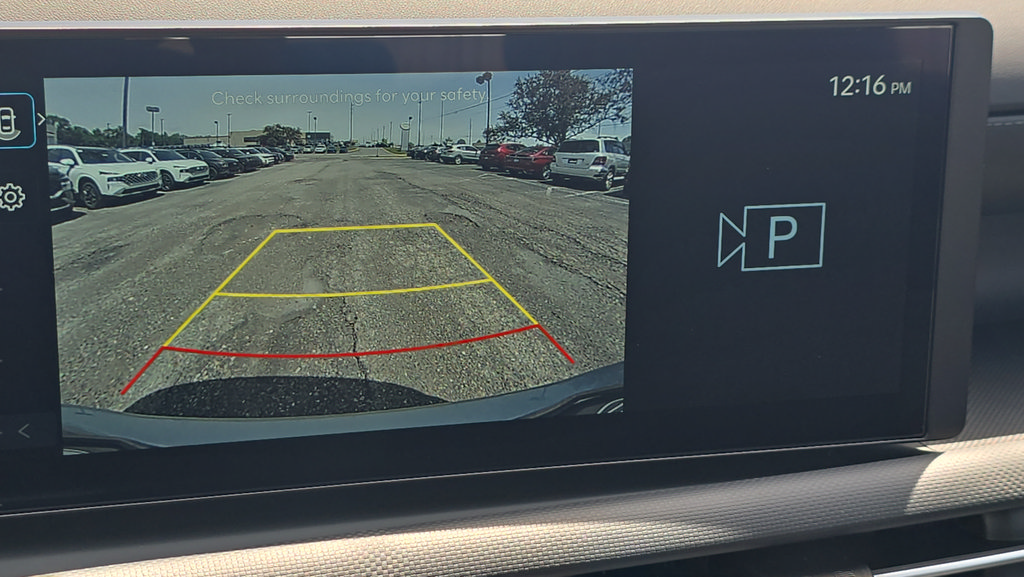 Certified 2025 Hyundai Tucson SE FWD image 19
