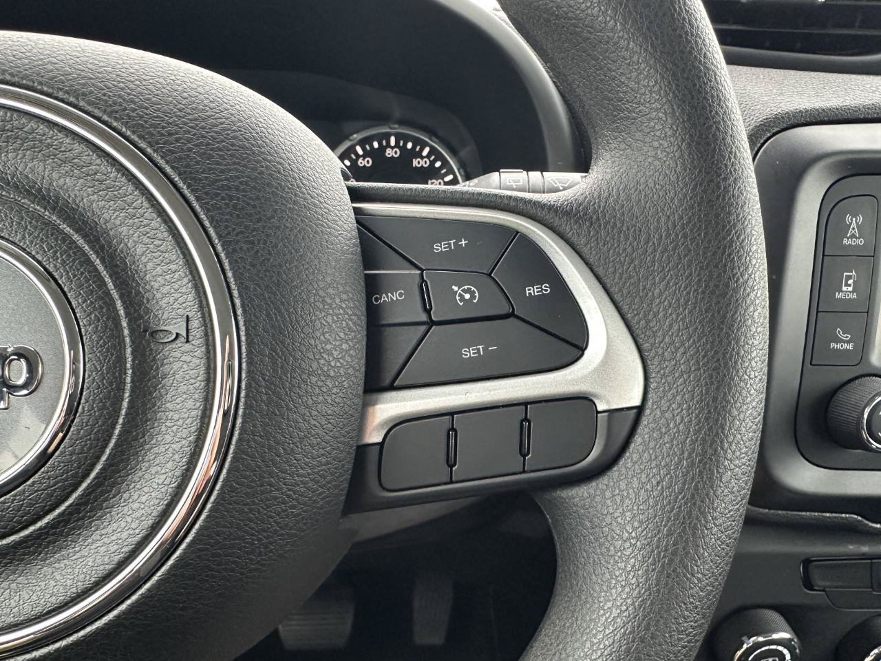 Used 2019 Jeep Renegade Sport AWD/4WD image 50