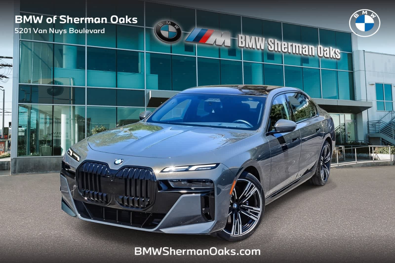 Used 2023 BMW 740i