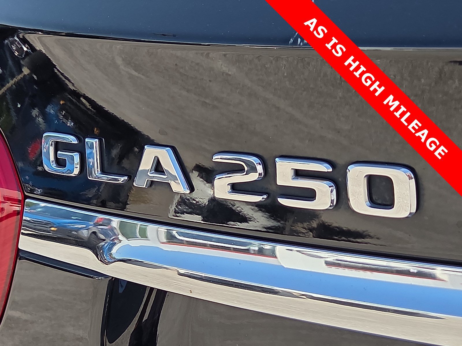 Used 2018 Mercedes-Benz GLA 250 4MATIC image 8