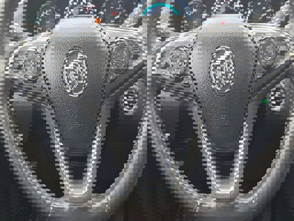 Used 2019 Buick Envision Premium w/ Driver Confidence Package image 19