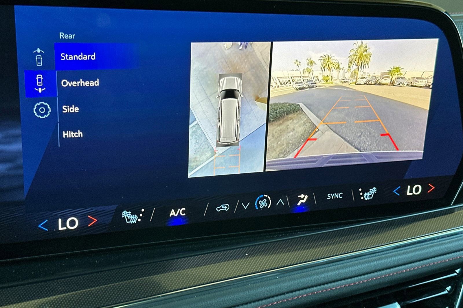 Certified 2025 Chevrolet Suburban RST image 22