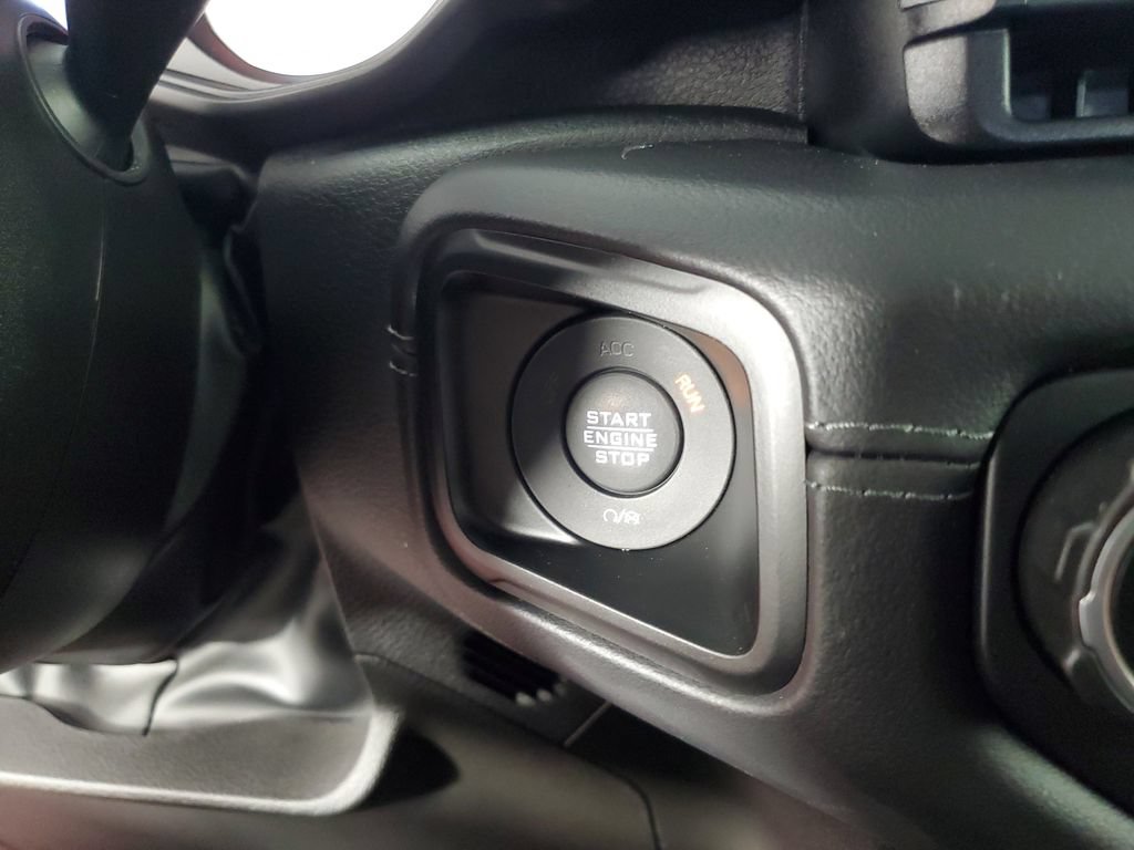 Used 2025 Jeep Wrangler Unlimited Rubicon AWD/4WD image 21
