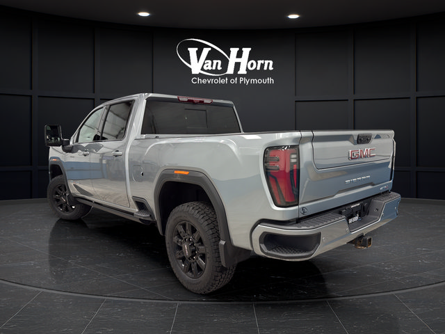 Used 2024 GMC Sierra 2500 AT4 w/ AT4 Premium Plus Package AWD/4WD image 5