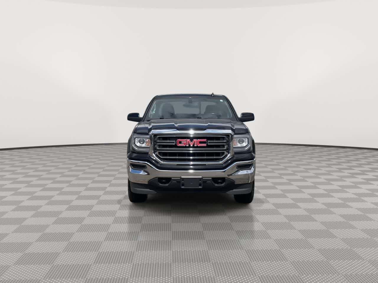 Used 2016 GMC Sierra 1500 SLE w/ Suspension Package, Off-Road AWD/4WD image 3