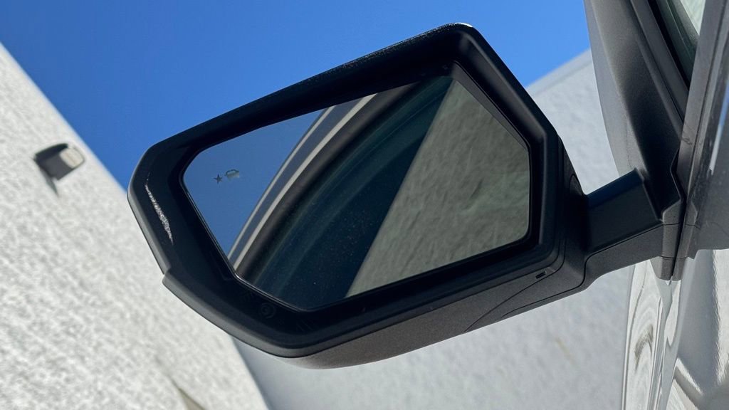 Used 2024 GMC Canyon AT4 w/ Canyon Safety Plus Package image 21