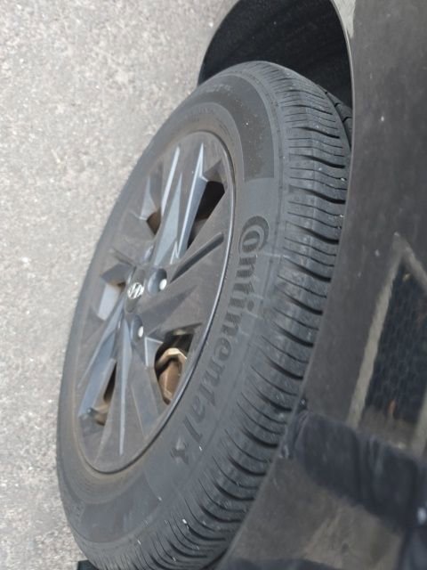 Used 2023 Hyundai Elantra SEL image 6