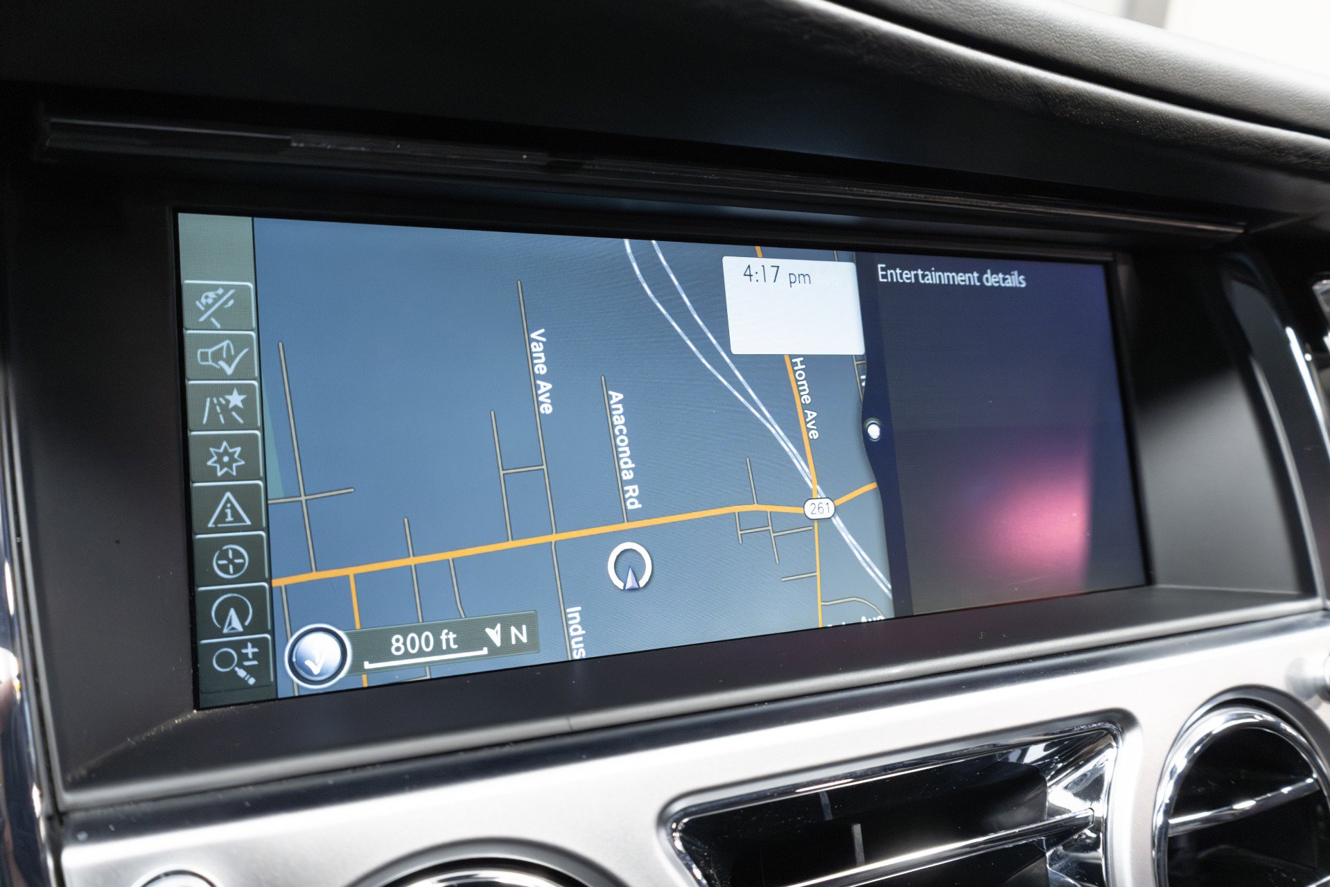 Used 2011 Rolls-Royce Ghost image 47