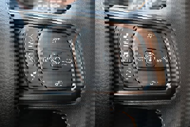 Used 2024 Jeep Wrangler Sport image 33