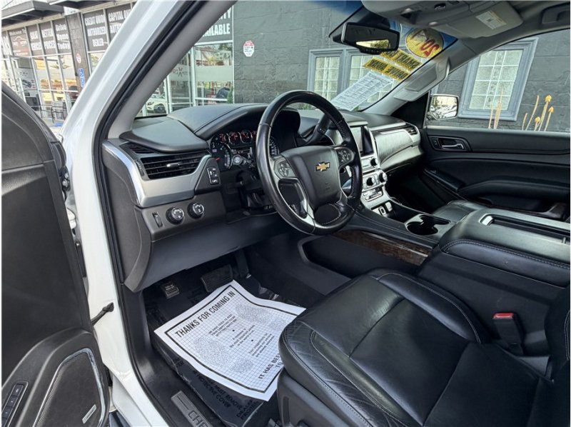 Used 2019 Chevrolet Tahoe LT AWD/4WD image 16