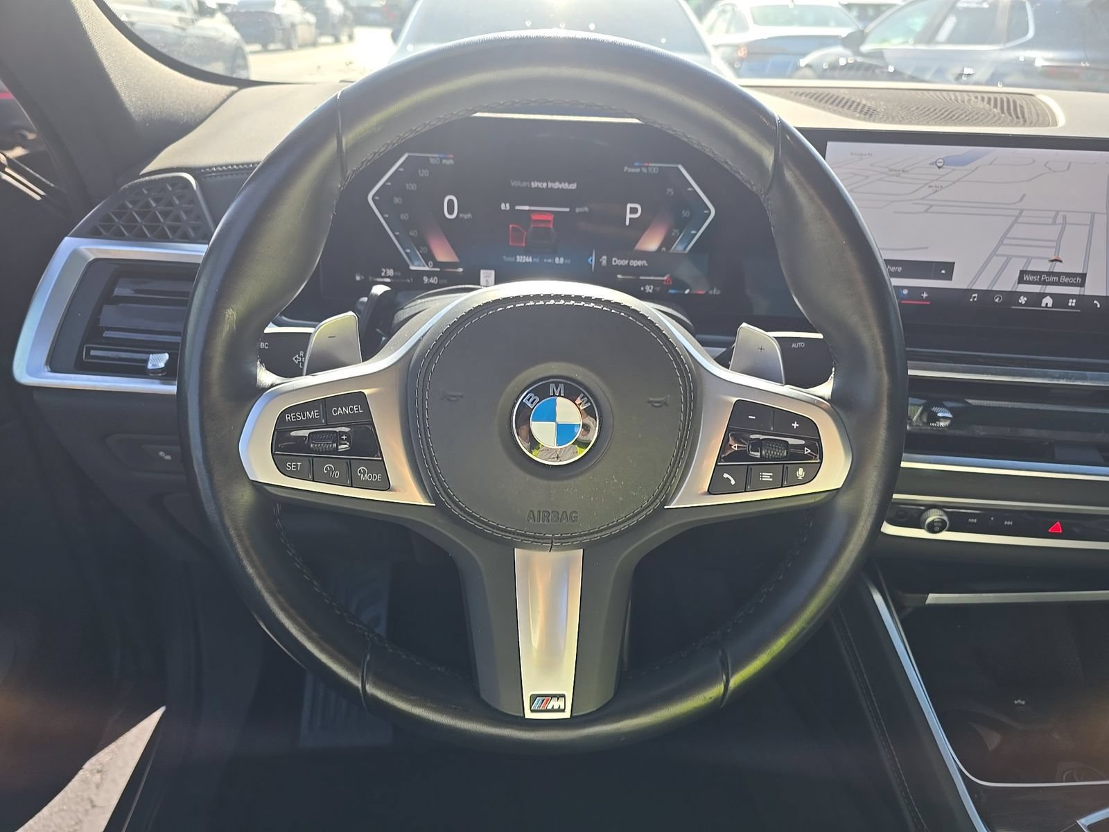 Used 2025 BMW X6 xDrive40i w/ Climate Comfort Package AWD/4WD image 5