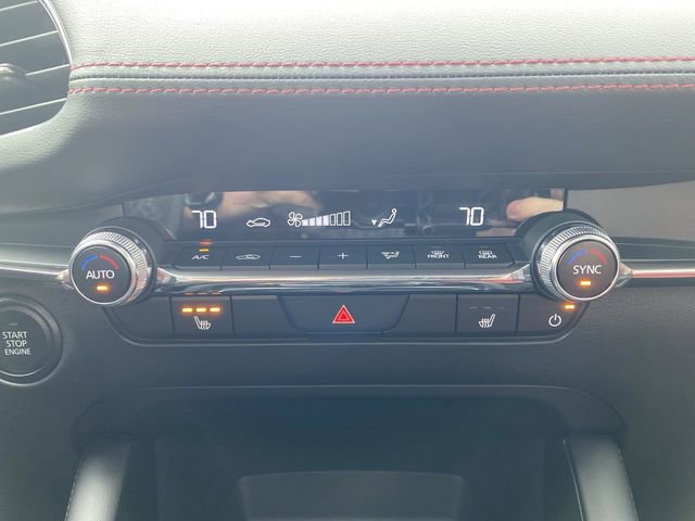 New 2026 MAZDA MAZDA3 Carbon image 21