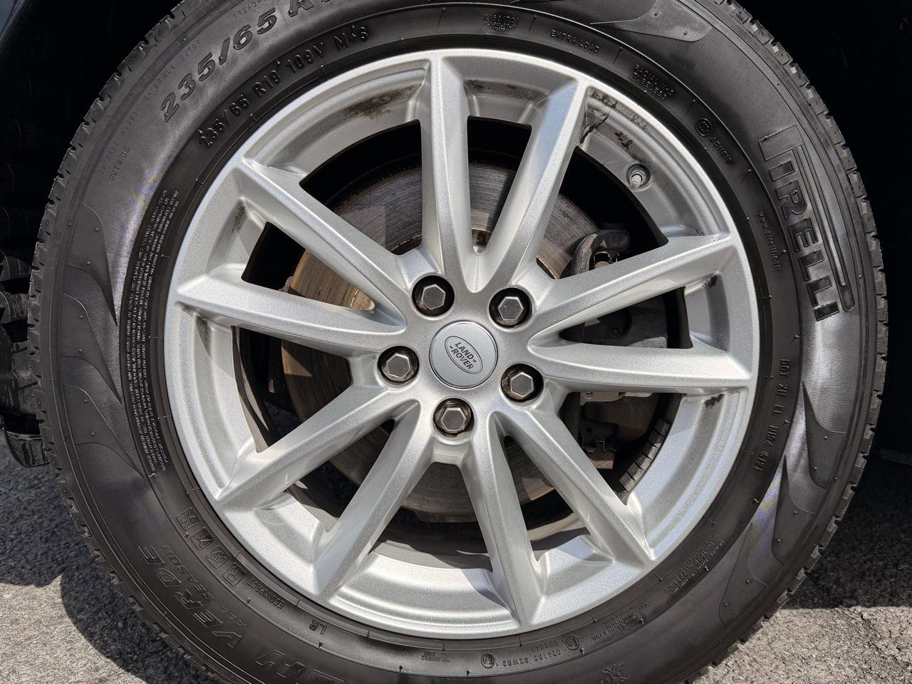 Used 2016 Land Rover Range Rover Sport SE image 9