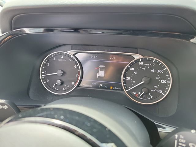 Used 2025 Nissan Pathfinder SL AWD/4WD image 19